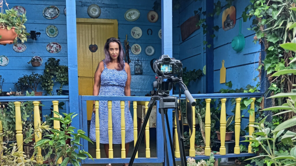 Rodaje del videoclip No lo siento de Yaneira en la Casona AzRodaje del videoclip No lo siento de Yaneira en la Casona Azul de Carrizal de León Cortés